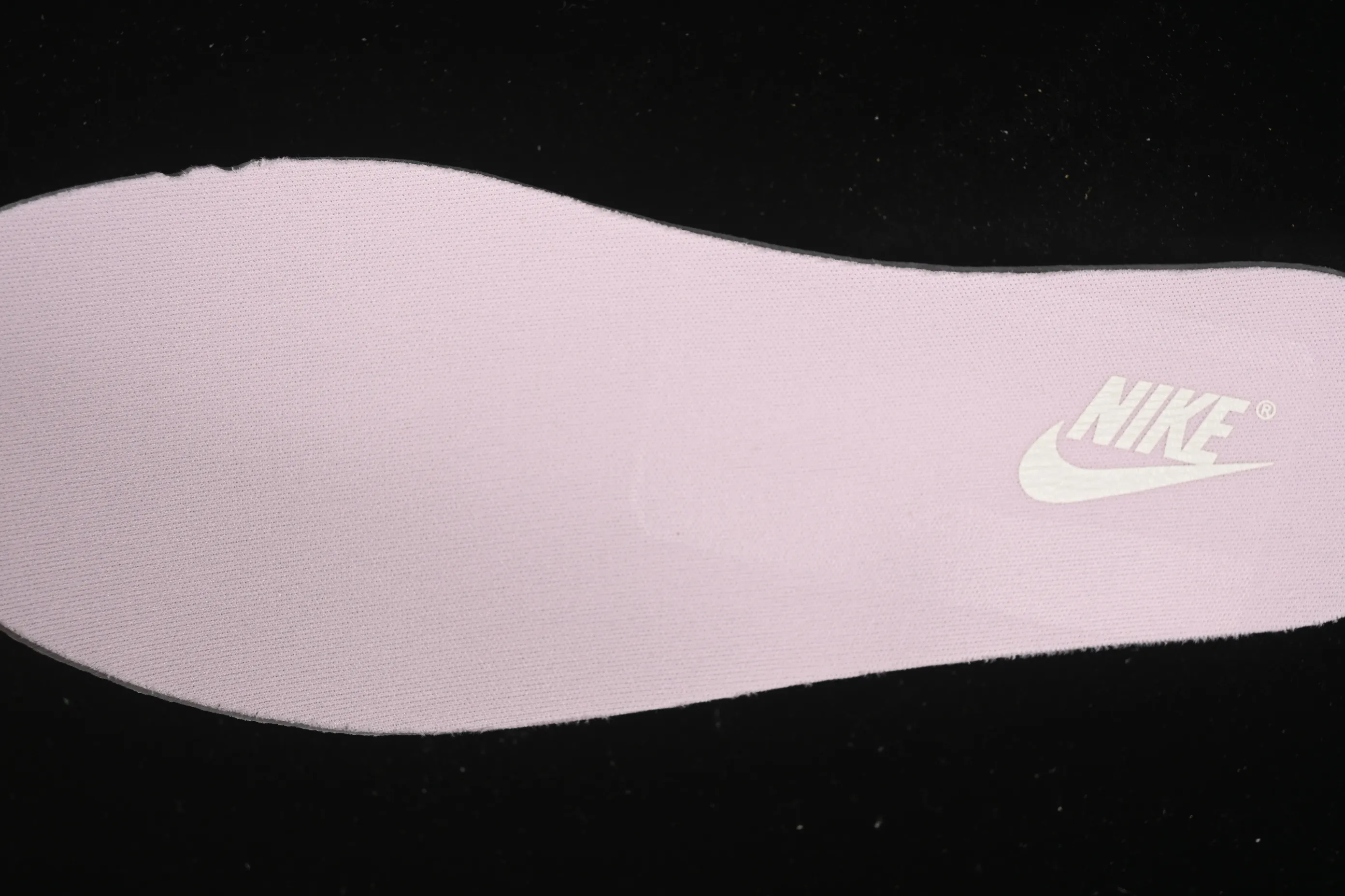 All Categories Nk SB Dunk Series Nk SB Dunk Low Low-top sneakers Nike SB Dunk Low "Regal Pink" contains girly low-top casual sneakers HJ5870-600